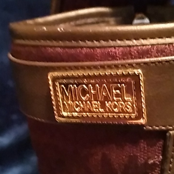 Boots - Picture 3 of 3